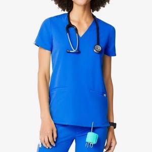 FIGS Casma Three-pocket Scrub Top